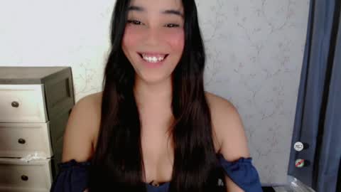 Snapshot of lovelylaiza chatting on 07.20.26 Cutie Laiza online show from 07.20.26