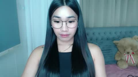 lovelymae18 online show from 02.27.26