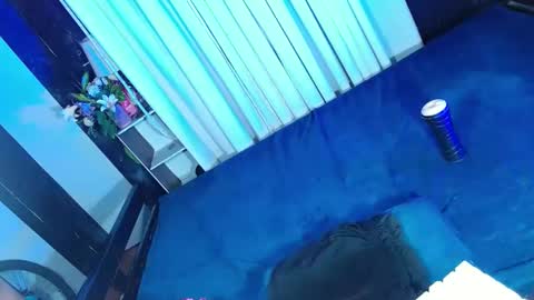 lovelymiss_shyna11 online show from 02.12.25