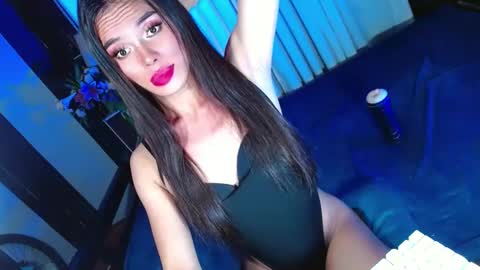 lovelymiss_shyna11 online show from 02.12.25