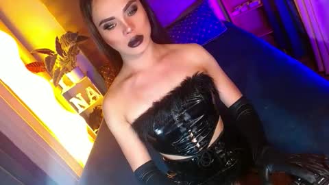 lovelymiss_shyna11 online show from 03.25.26