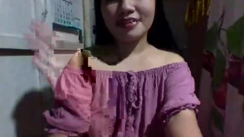 lovelymocha27s online show from 01.25.25