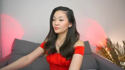 kim online show from 02.21.25