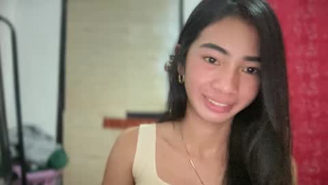 lovelyours_kishia online show from 04.12.26