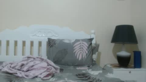 Angelquey online show from 09.17.25