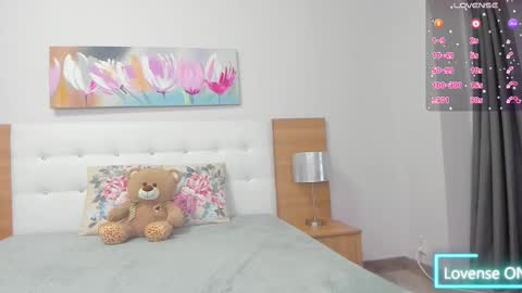 Sophia online show from 11.26.25