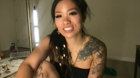 Snapshot of lovelyxmacii chatting on 07.02.26 lovelyxmacii online show from 07.02.26