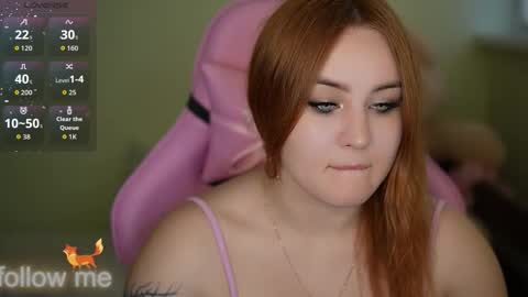 Snapshot of lovelyybell chatting on 11.11.25 B E L L online show from 11.11.25