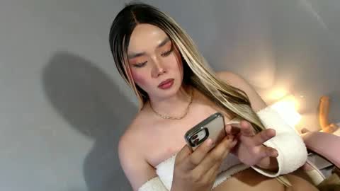 lovers moon22 online show from 01.27.25