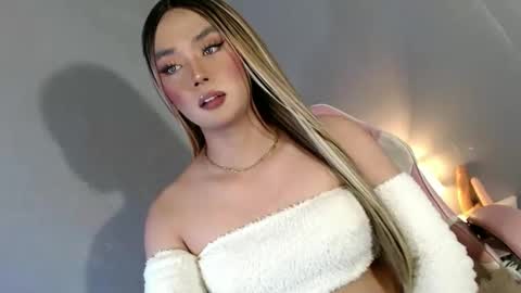 lovers moon22 online show from 02.11.25