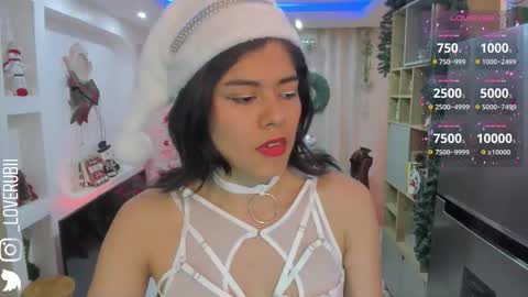 loverubii online show from 12.19.25