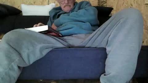 just here to have fun and cum online show from 10.31.25