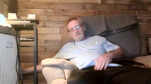 just here to have fun and cum online show from 04.19.26