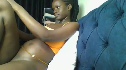 loveslut_ online show from 01.14.26