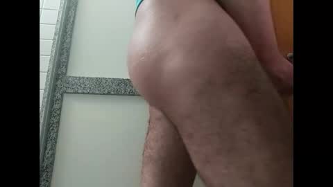 Snapshot of lovetobeseen1000 chatting on 09.18.25 Lovetobeseen online show from 09.18.25