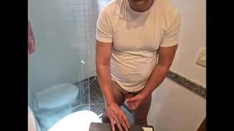 Lovetobeseen online show from 03.27.26