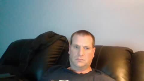 Snapshot of lovetocum37 chatting on 02.06.25 lovetocum37 online show from 02.06.25