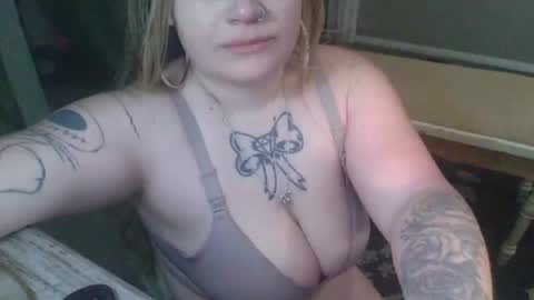 lovetubes101 online show from 02.28.26