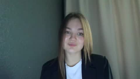 loviesimone online show from 10.09.25