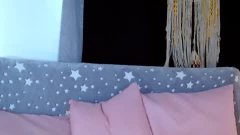 loving  online show from 02.10.25