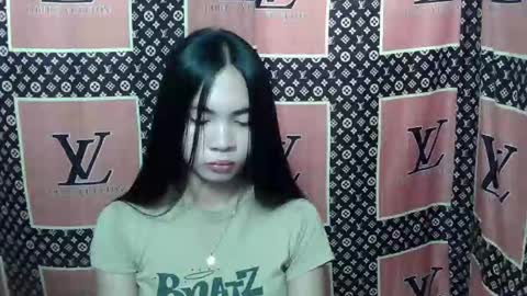 loving_rhean online show from 11.13.25