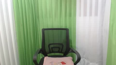 Scarlet online show from 02.28.26