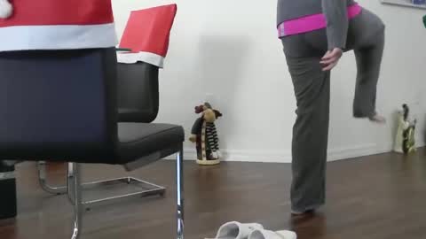 Snapshot of lovingcouple1969 chatting on 12.20.25 lovingcouple1969 online show from 12.20.25