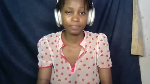 lovly_lastborn online show from 10.03.25