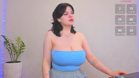 Vikkkk  online show from 10.11.25