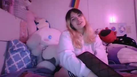 lovrgirl888 online show from 04.17.26