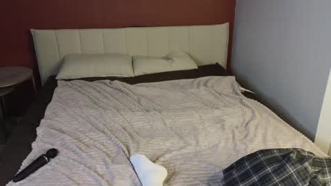 Erika online show from 04.11.26