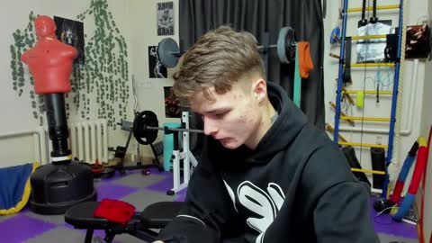 Snapshot of loyasteve chatting on 12.04.24 VECTORSTEVEPVT IS OPEN online show from 12.04.24