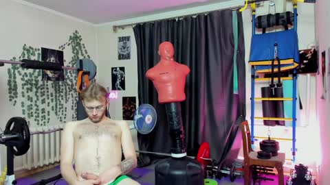 Snapshot of loyasteve chatting on 12.11.24 VECTORSTEVEPVT IS OPEN online show from 12.11.24