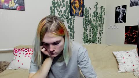 Snapshot of loyasteve chatting on 01.10.25 VECTORSTEVEPVT IS OPEN online show from 01.10.25