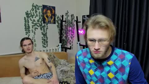 Snapshot of loyasteve chatting on 01.25.25 VECTORSTEVEPVT IS OPEN online show from 01.25.25