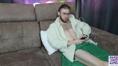 Snapshot of loyasteve chatting on 02.13.25 VECTORSTEVEPVT IS OPEN online show from 02.13.25