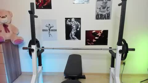 Snapshot of loyasteve chatting on 03.11.25 VECTORSTEVEPVT IS OPEN online show from 03.11.25