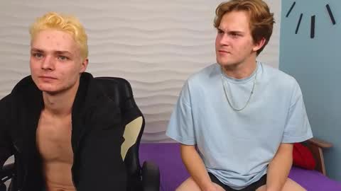 Snapshot of loyasteve chatting on 10.25.25 VECTORSTEVEPVT IS OPEN online show from 10.25.25