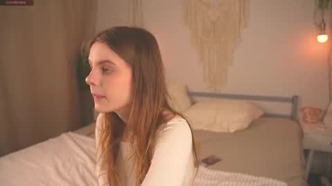 Lu 3 online show from 09.23.25