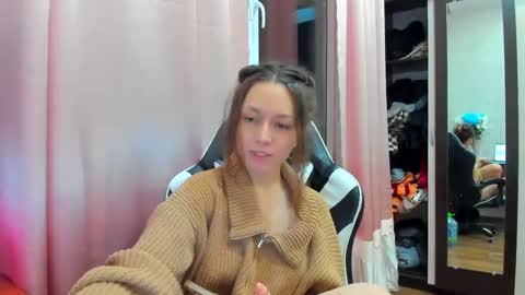 Lu krecia online show from 12.23.24