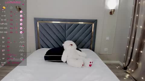 lu_mina online show from 02.13.25