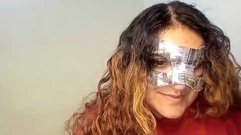 luana363 online show from 10.29.25