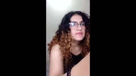 luana363 online show from 04.16.26