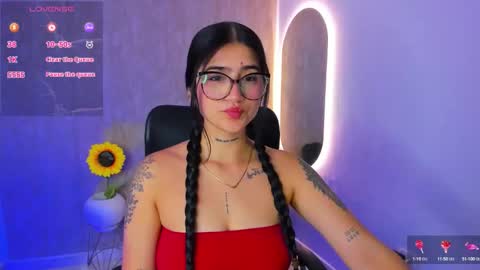 Snapshot of luanabonasx chatting on 09.24.25 Luana online show from 09.24.25