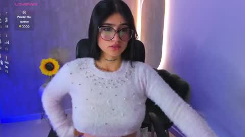 Snapshot of luanabonasx chatting on 10.03.25 Luana online show from 10.03.25