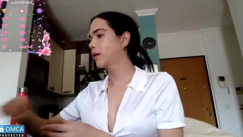 luara_ online show from 05.21.26