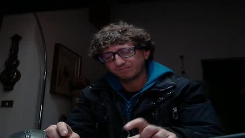 Snapshot of luca78_78 chatting on 11.15.25 luca78 online show from 11.15.25