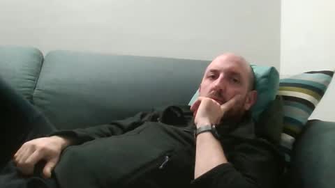 Snapshot of lucabeech88 chatting on 12.14.25 Luca online show from 12.14.25