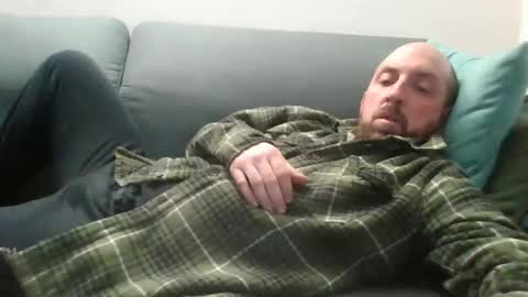 Snapshot of lucabeech88 chatting on 12.17.25 Luca online show from 12.17.25