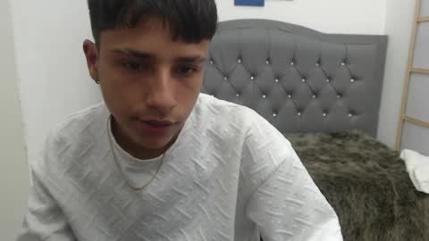 Snapshot of lucas_rivass chatting on 11.11.25 LUCAS RIVAS online show from 11.11.25